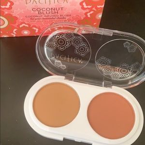 Pacifica Blush Palette